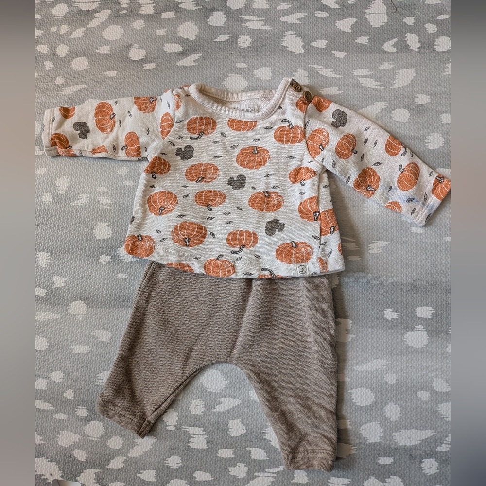 Carter's Little Planet Pumpkin Print Onesie -3mo